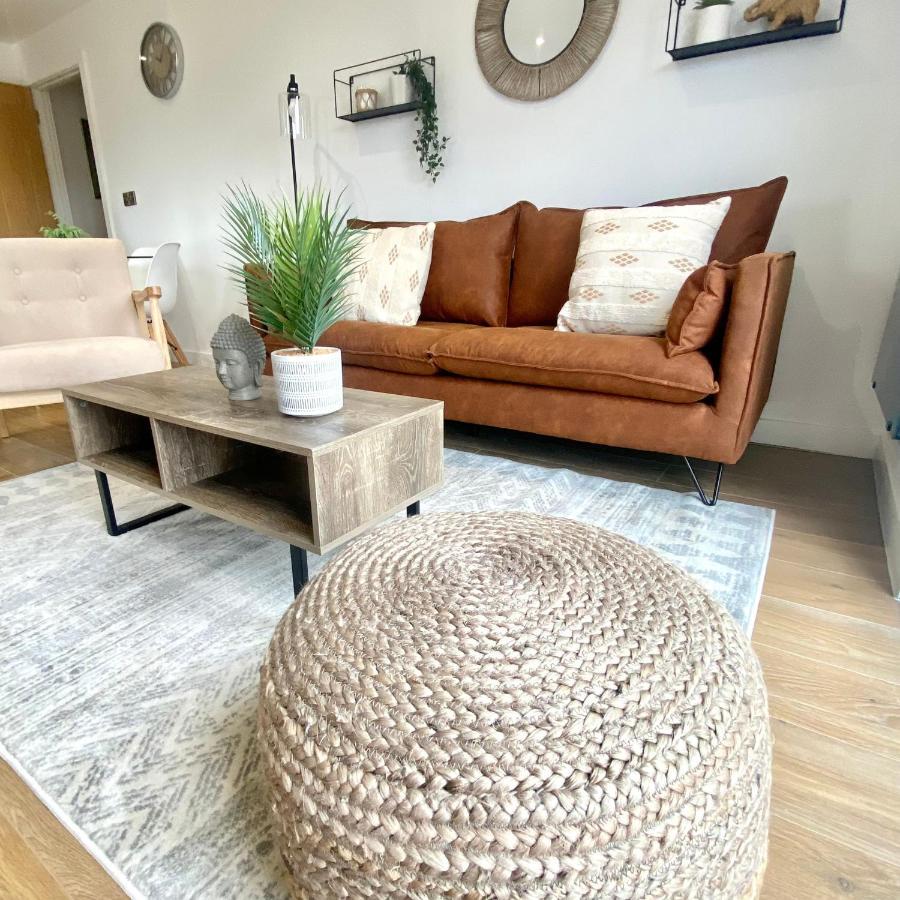 Modern 2 Bed Apartment/Free Parking/Near City/Self-Check In Handsworth Kültér fotó